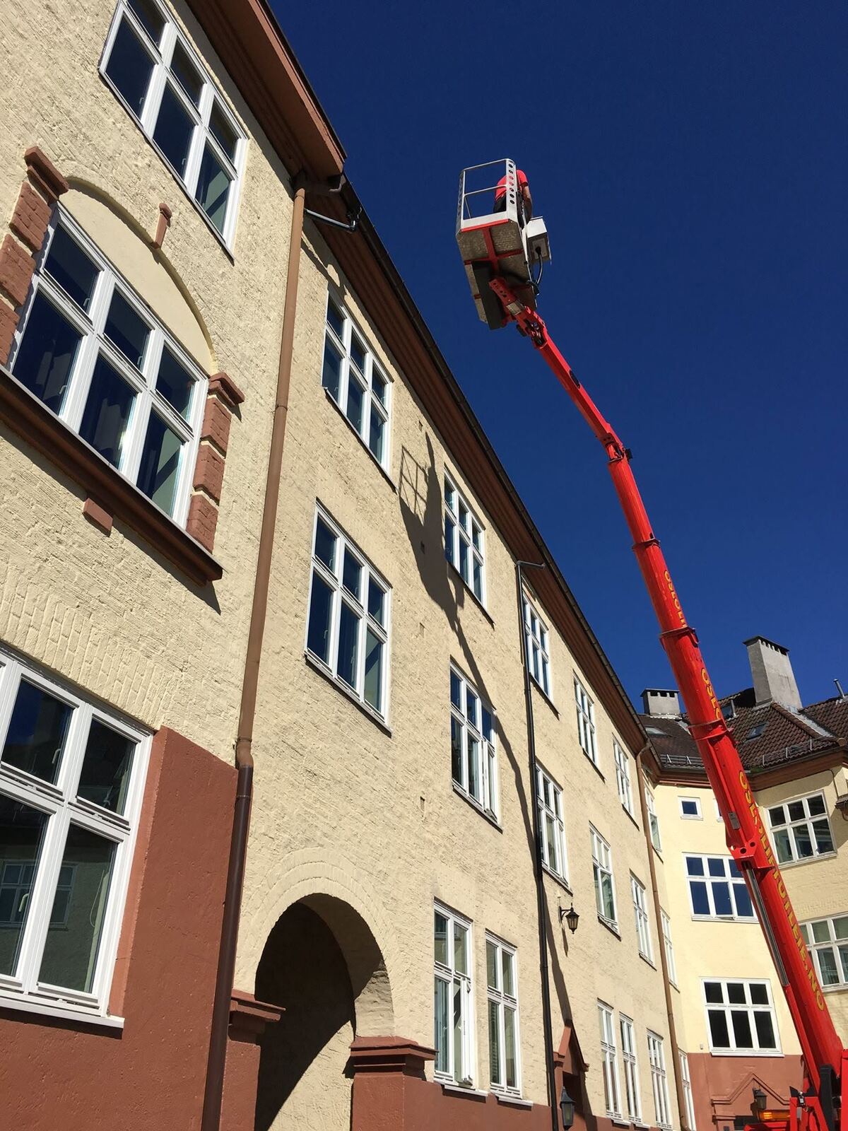 Fasadearbeid i høyden